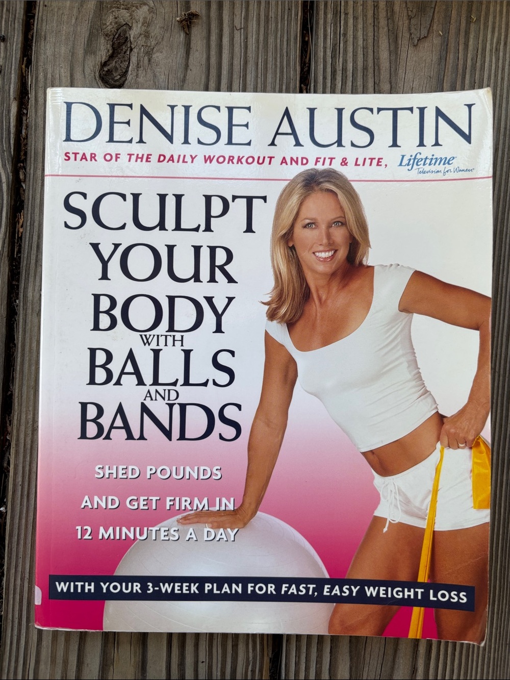 Sculpt Your Body with Balls and Bands - White/Pink Cover